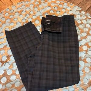 Nike Men's Dark Plaid Golf Pants